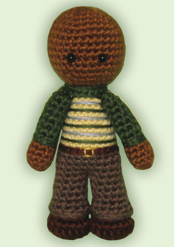 Crocheted doll amigurumi Benjamin (Benny) Coffin III from Rent
